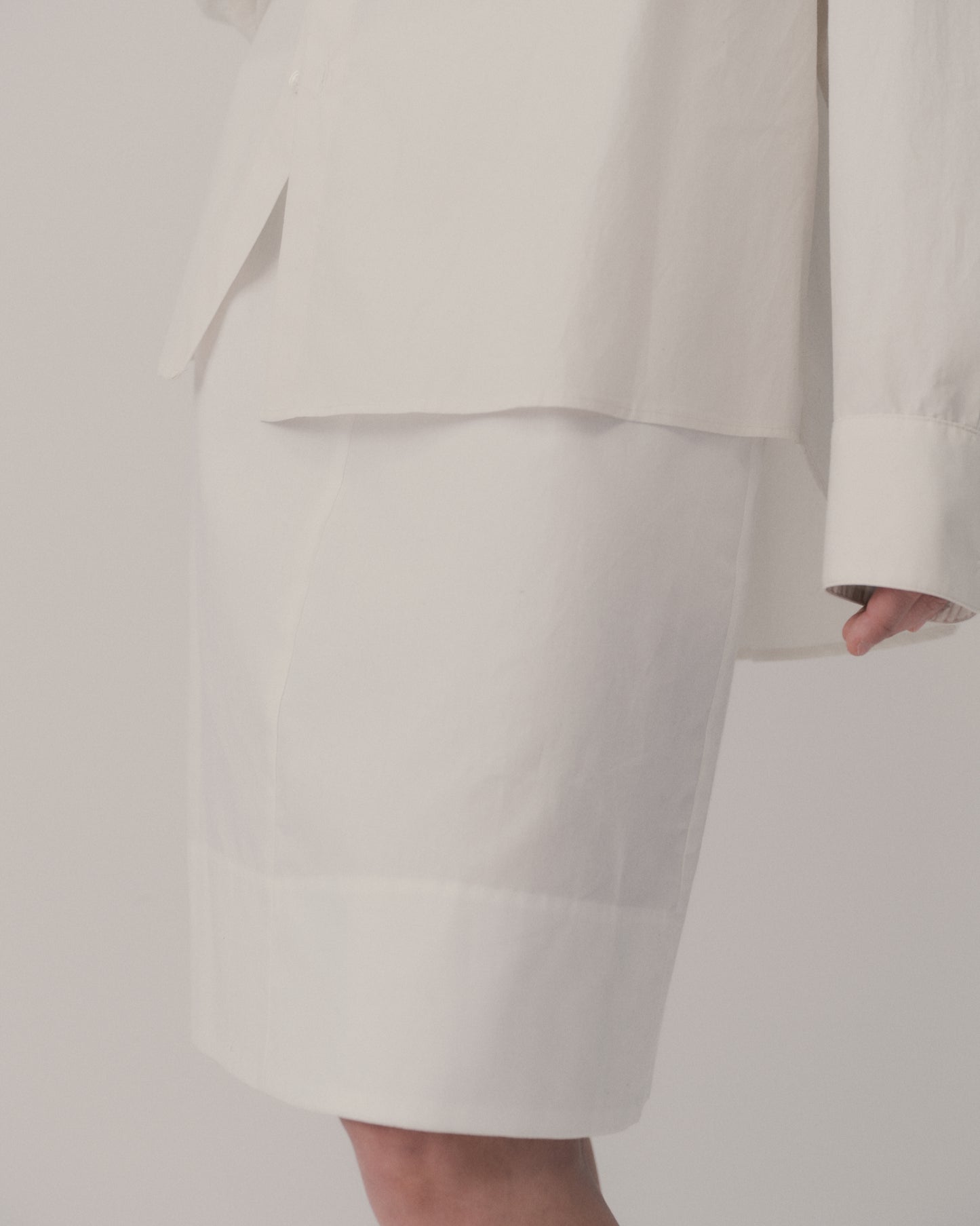 THE PENCIL SKIRT