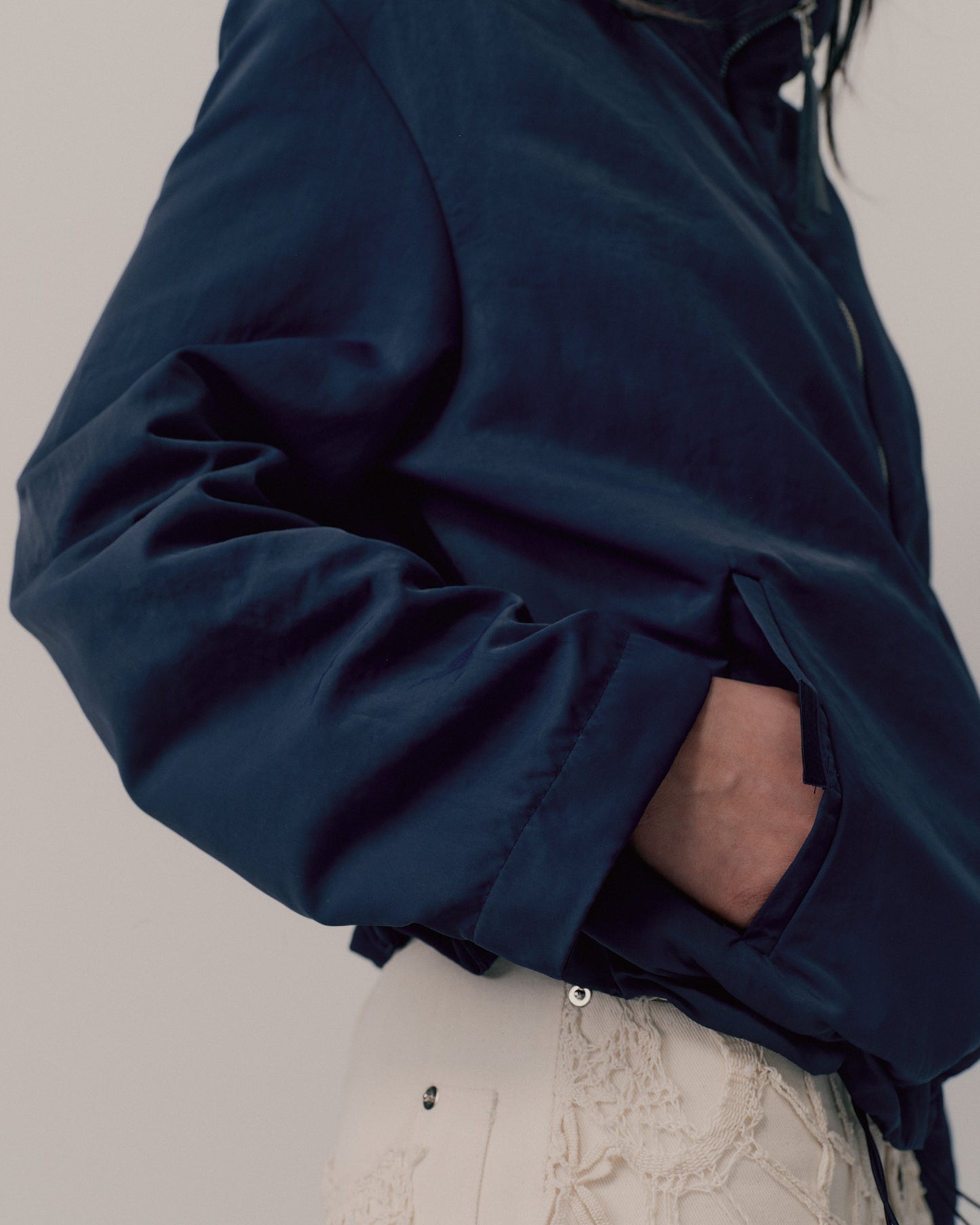 THE ZIP UP JACKET - NAVY