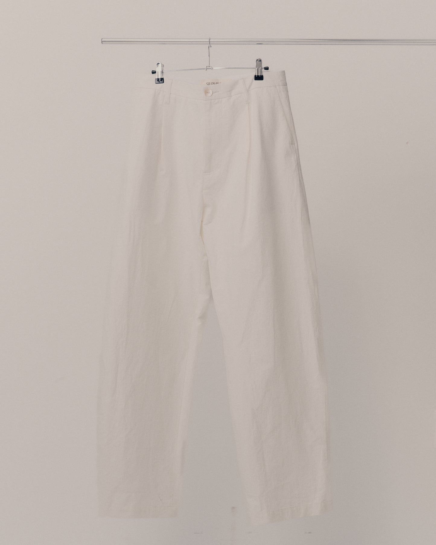 THE CURVE TROUSER - WHITE