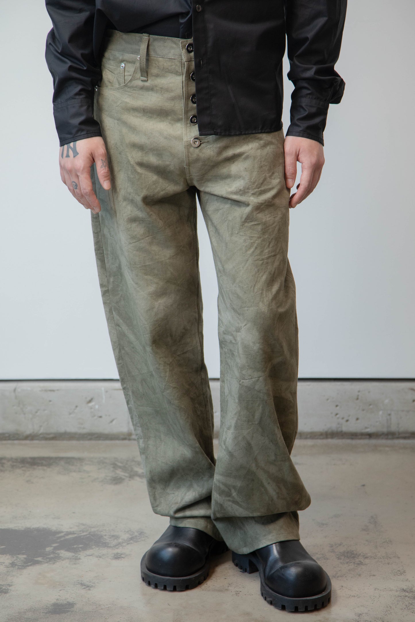 DYED CAMO DENIM