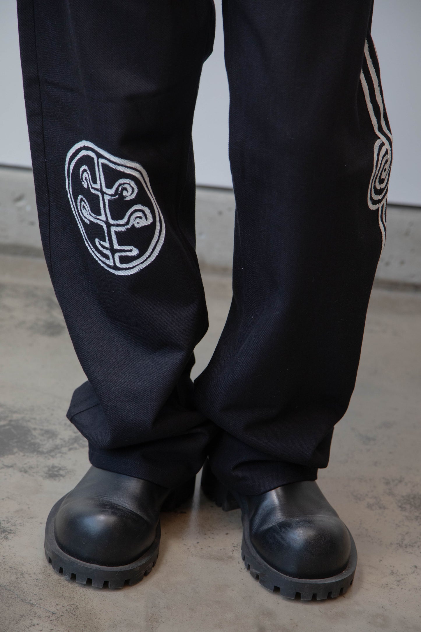 AMSILPHIUM - BLACK CORE DENIM