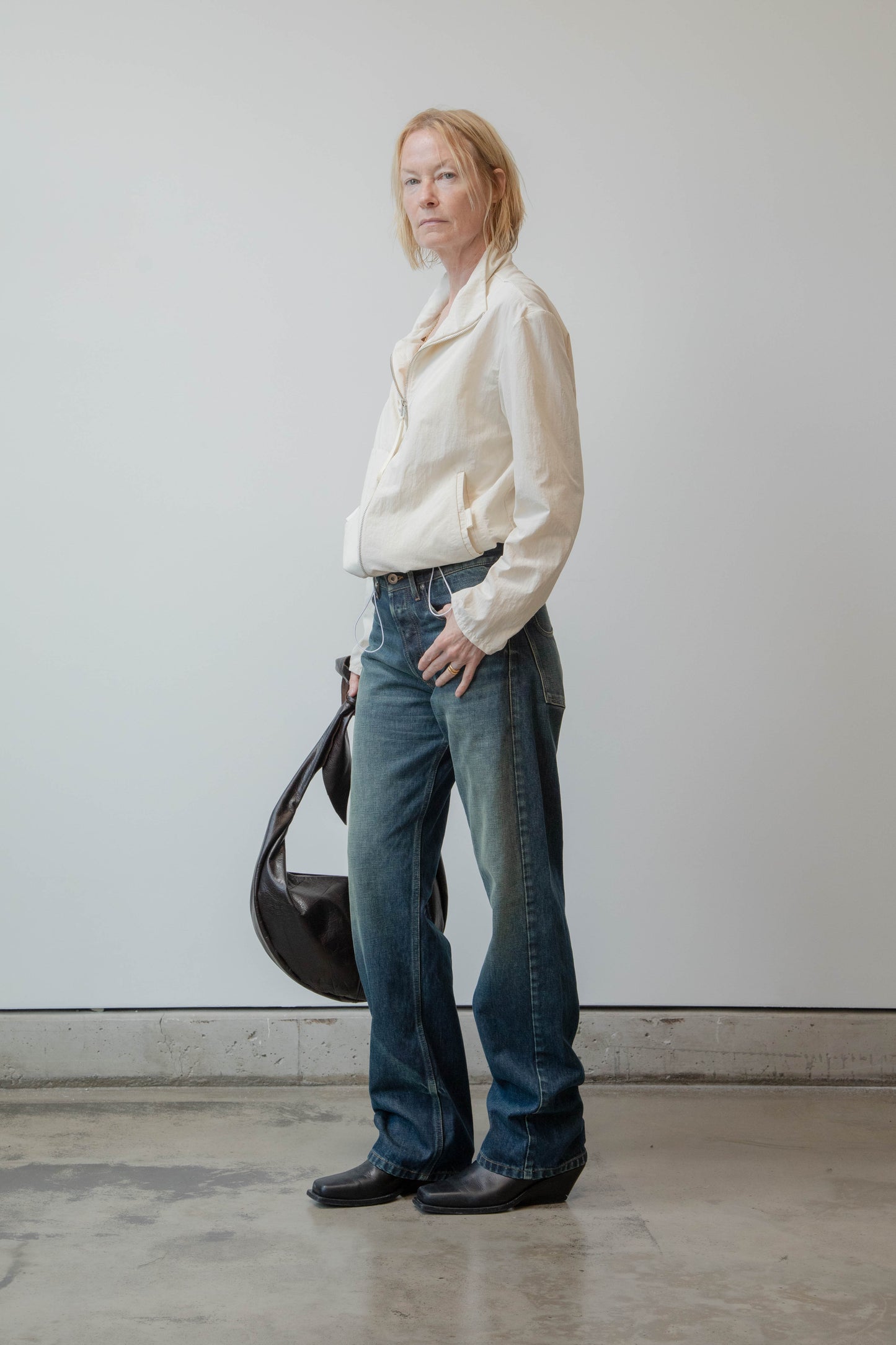 THE SLING BAG