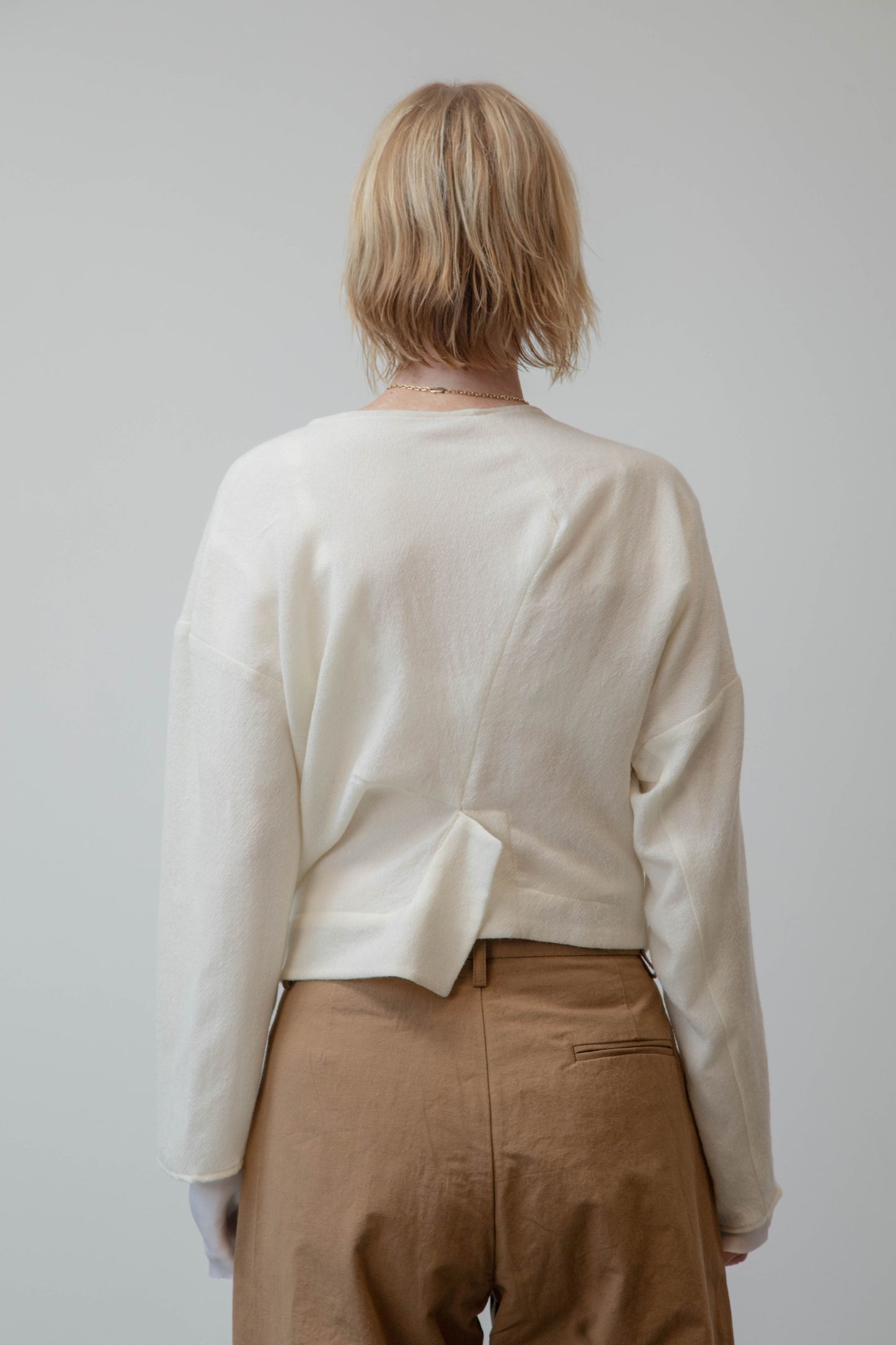 THE TWIST CARDIGAN