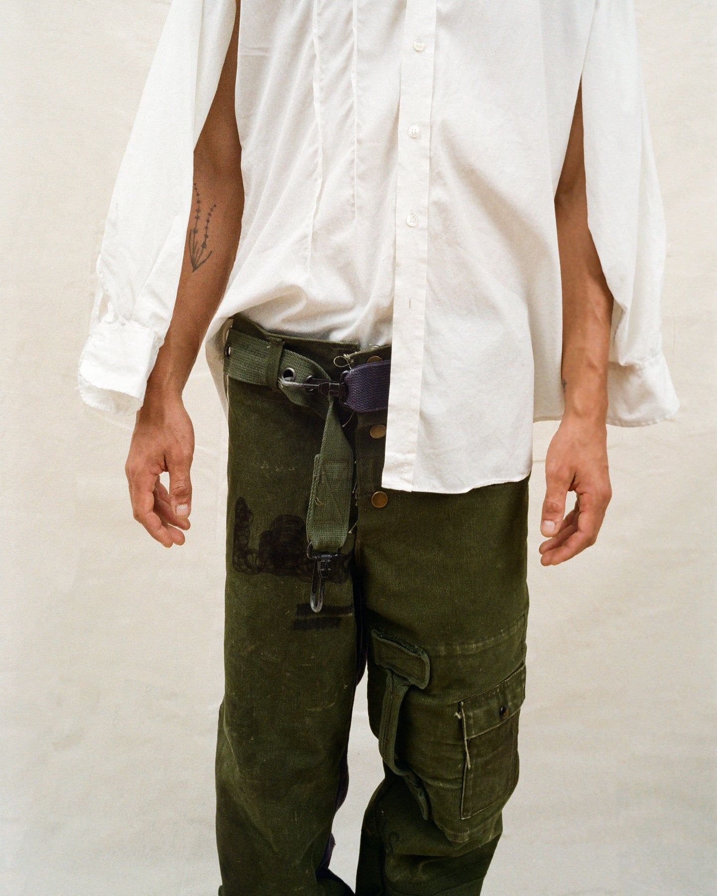 MILITARY TROUSERS