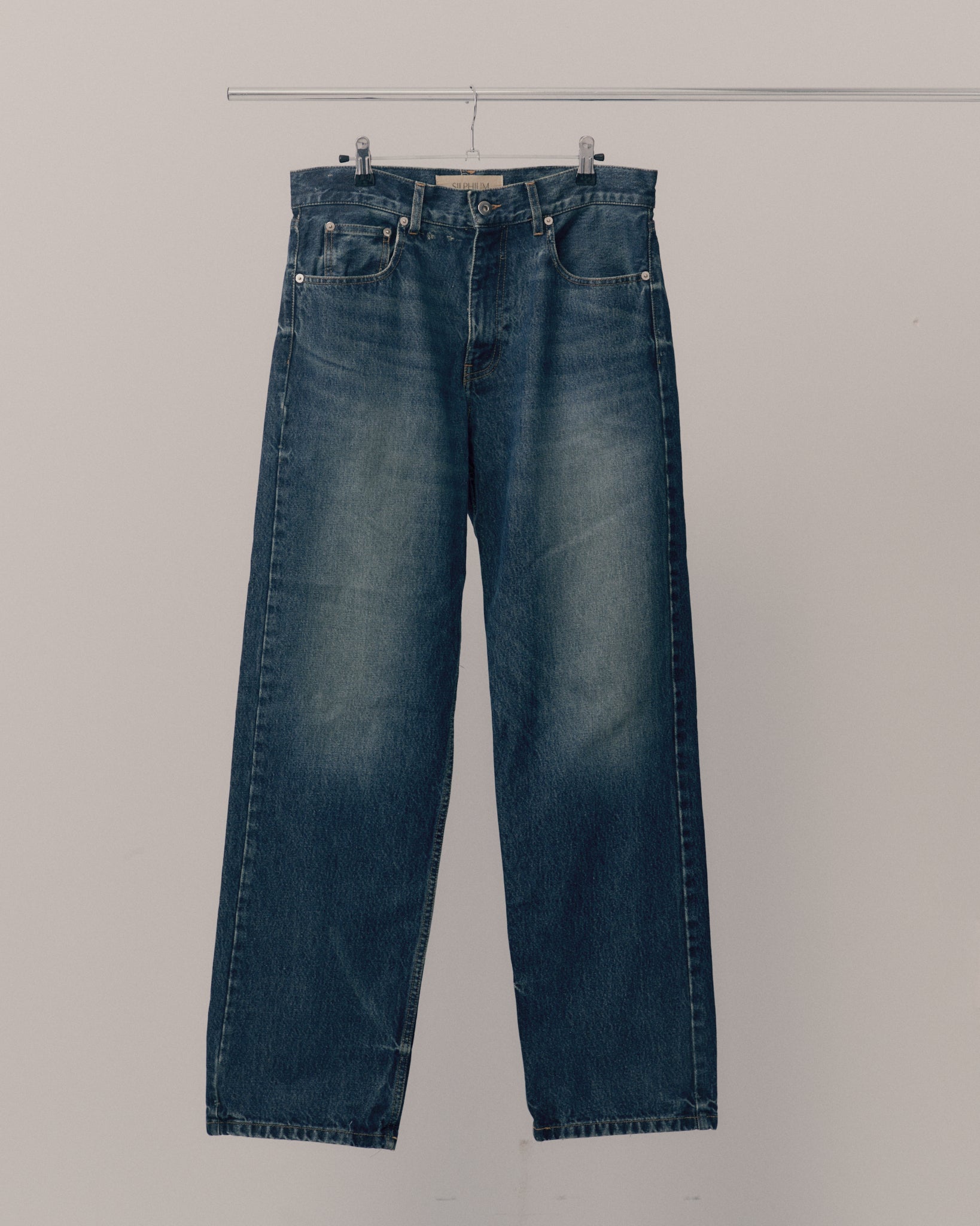 【極美品】 Silphium studio 1947 RAW denim Bottoms – SILPHIUM STUDIO
