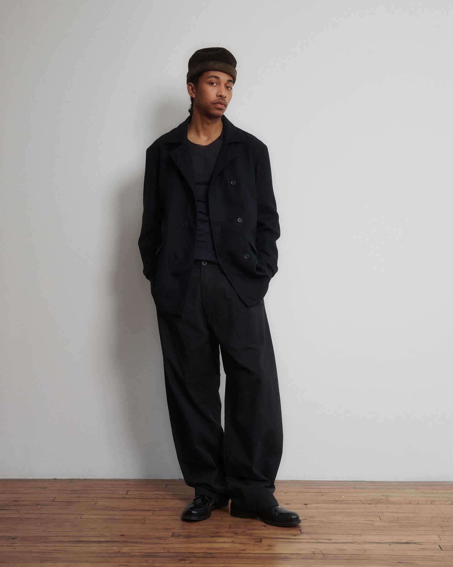 CURVE TROUSER - BLACK HEMP