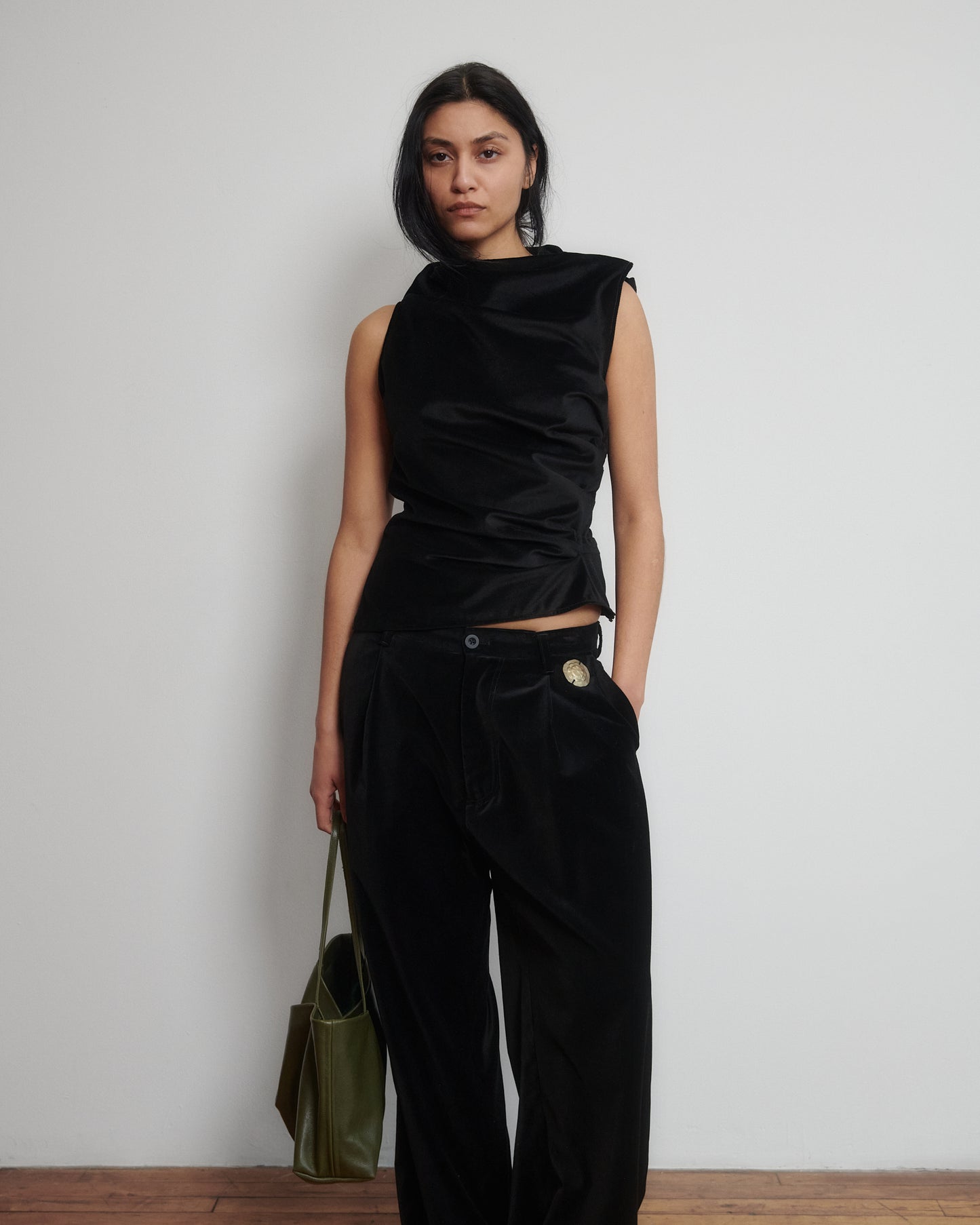 TWIST TOP - BLACK VELVET