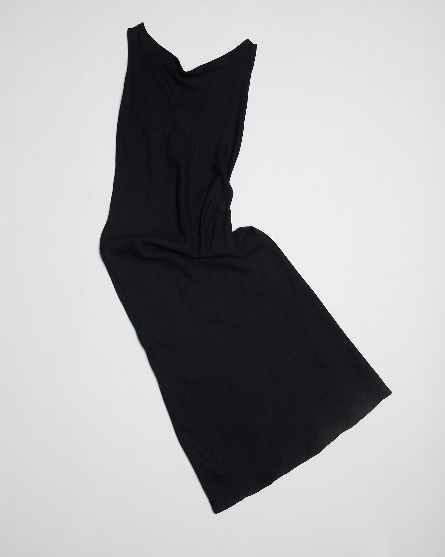 THE SHIFT DRESS - BLACK